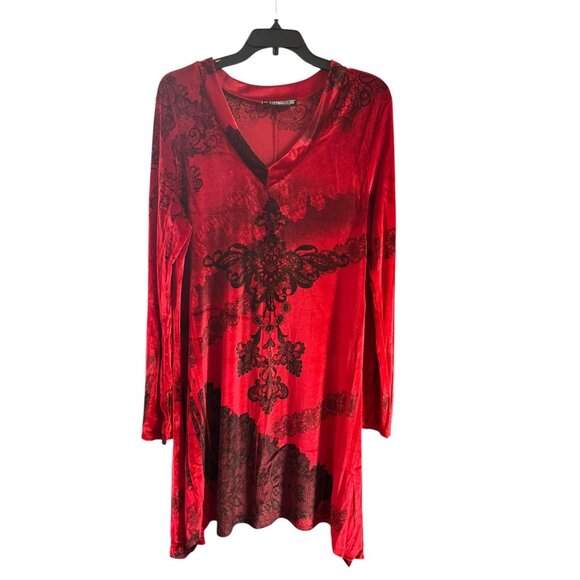 Red Velvet Long-Sleeve Tunic Top With Black Baroque Print V-Neck - Picture 2 of 9